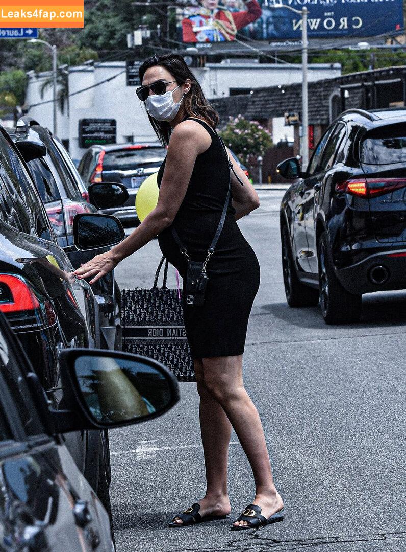 Gal Gadot / gal_gadot / https: / inked_hriss leaked photo photo #1114