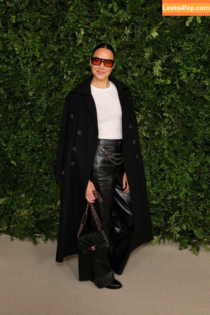 Gal Gadot / gal_gadot / https: / inked_hriss leaked photo photo #1195