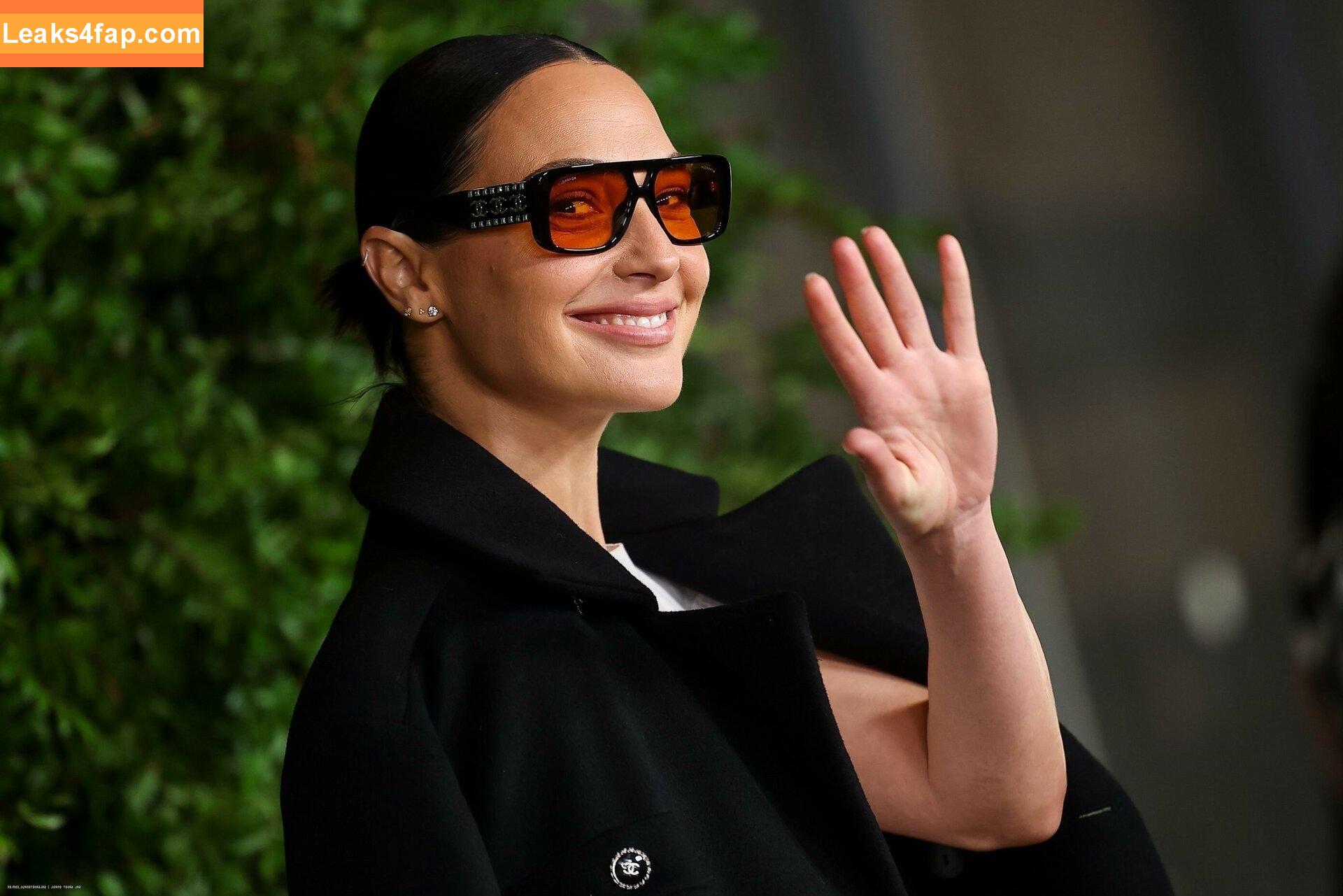 Gal Gadot / gal_gadot / https: / inked_hriss leaked photo photo #1205