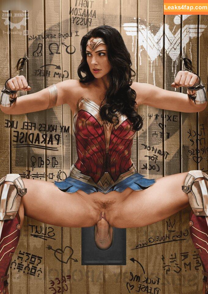 Gal Gadot / gal_gadot / https: / inked_hriss leaked photo photo #1325