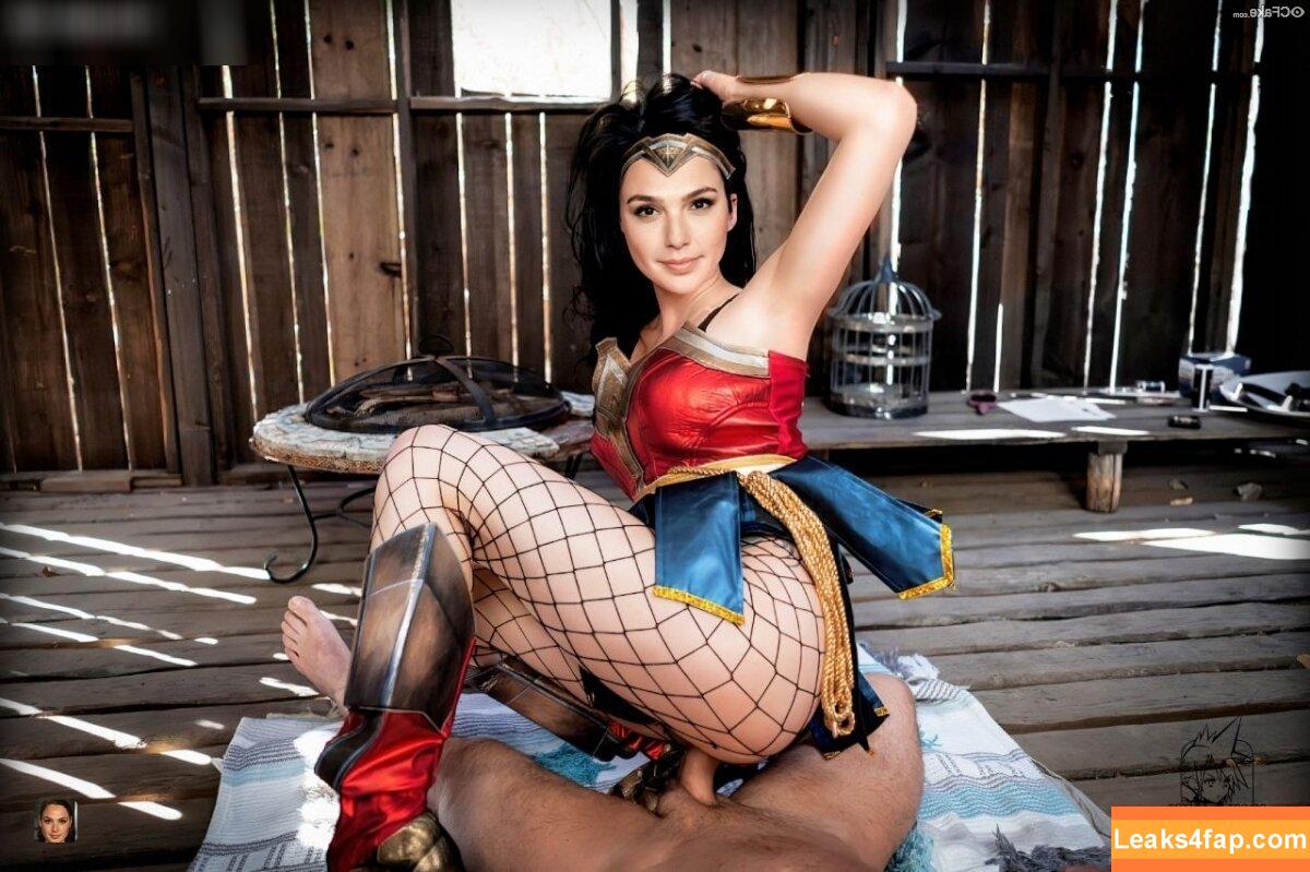 Gal Gadot / gal_gadot / https: / inked_hriss leaked photo photo #1348