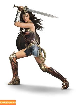 Gal Gadot photo #1007