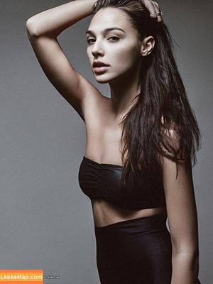 Gal Gadot photo #1027