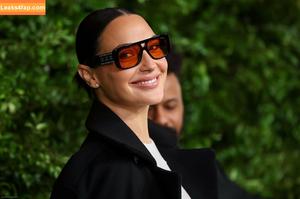 Gal Gadot photo #1204