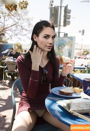 Gal Gadot photo #1556