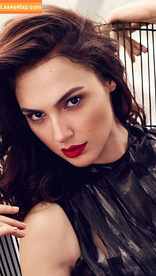 Gal Gadot / gal_gadot / https: / inked_hriss слитое фото фото #2058