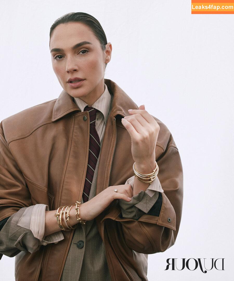 Gal Gadot / gal_gadot / https: / inked_hriss leaked photo photo #2157