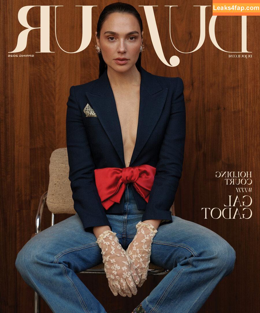 Gal Gadot / gal_gadot / https: / inked_hriss leaked photo photo #2158