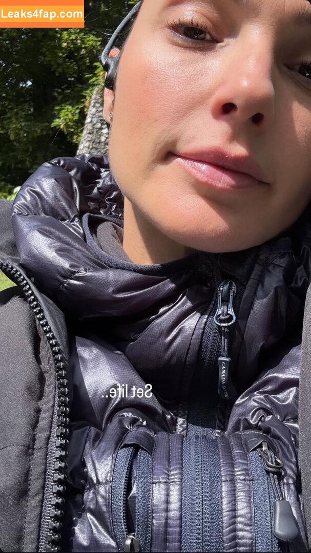 Gal Gadot / gal_gadot / https: / inked_hriss leaked photo photo #2312