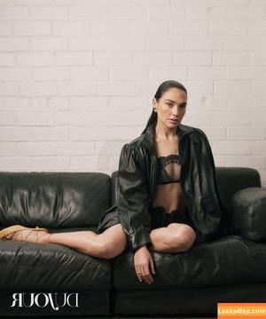 Gal Gadot photo #2159