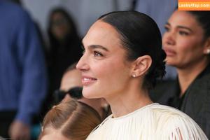 Gal Gadot photo #2195