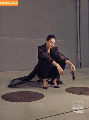 Gal Gadot photo #2423