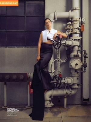 Gal Gadot photo #2437