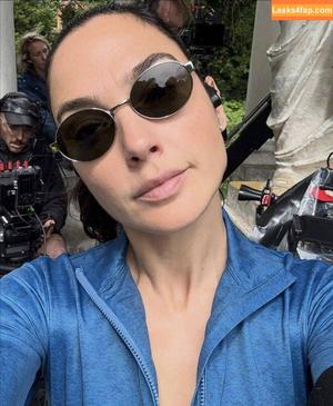 Gal Gadot фото #2472