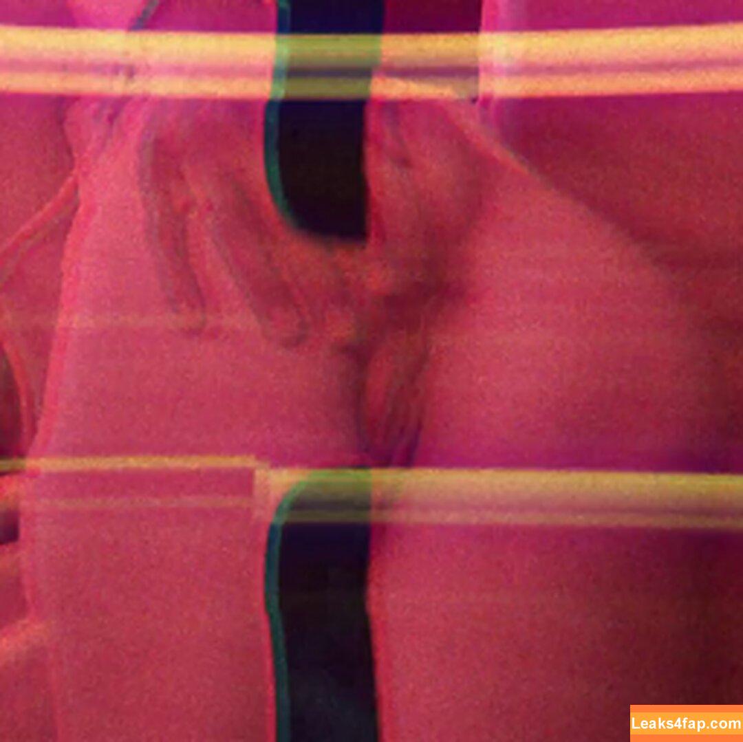 Gal Ritchie / thegalritchie leaked photo photo #0062