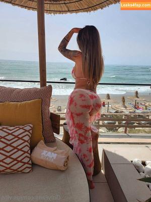 Galia Slesar photo #0016