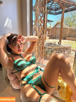 gardenofemmarose photo #0076