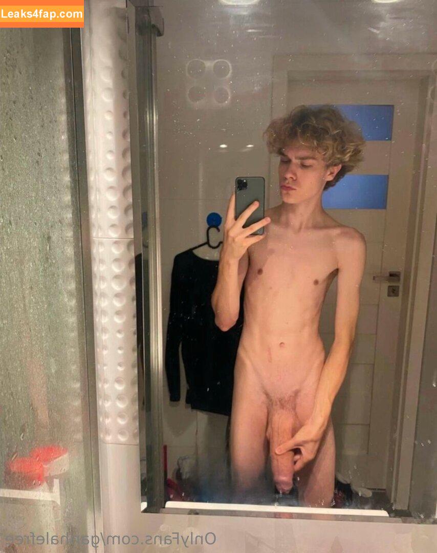 garihalefree / freerangefemale leaked photo photo #0177