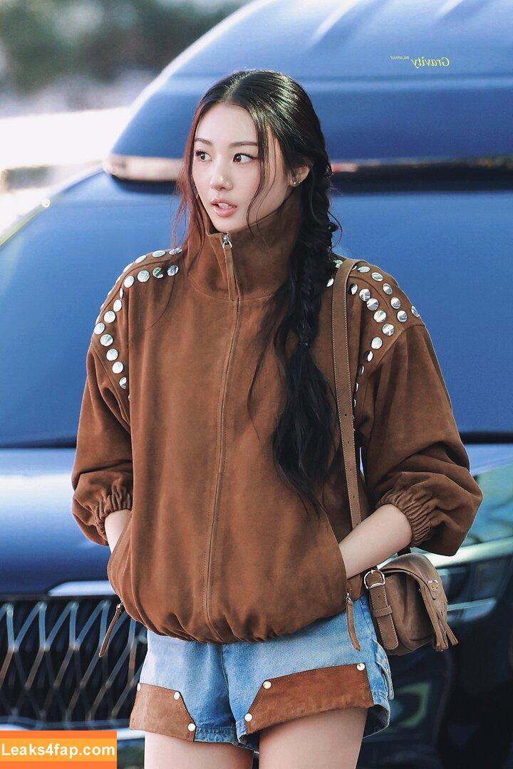 Gawon / Lee Ga-won / MEOVV_GAWON / gawon_moevv / https: / 이가원 MEOVV leaked photo photo #0026