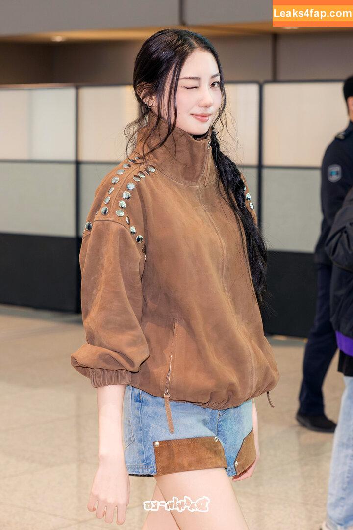 Gawon / Lee Ga-won / MEOVV_GAWON / gawon_moevv / https: / 이가원 MEOVV leaked photo photo #0029