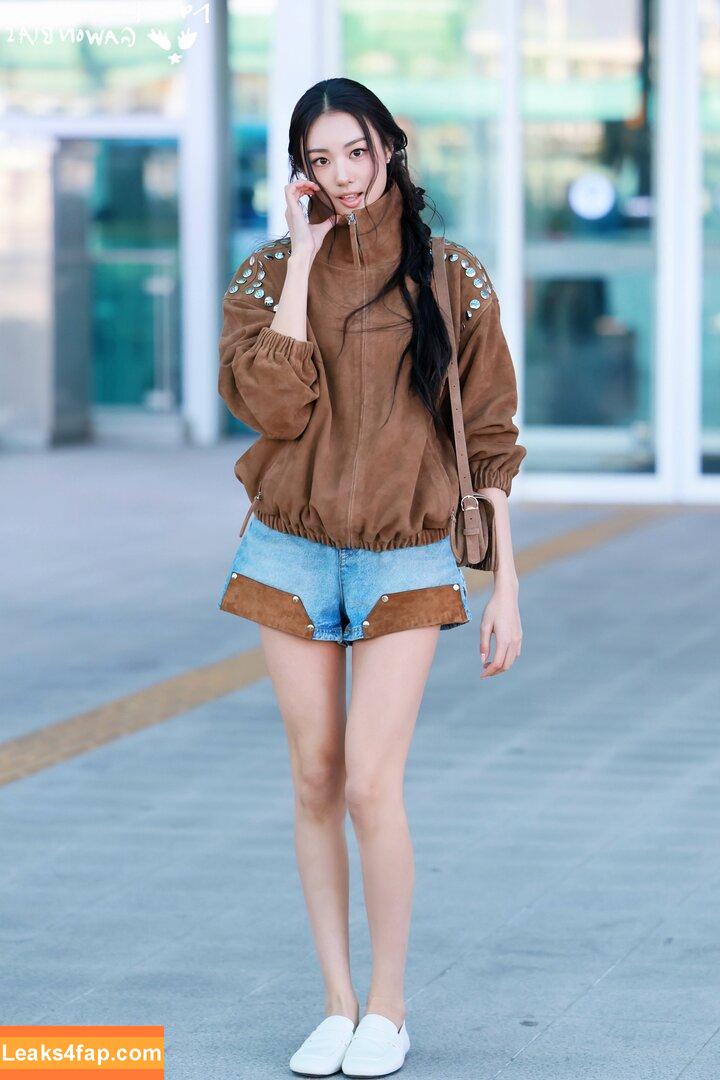 Gawon / Lee Ga-won / MEOVV_GAWON / gawon_moevv / https: / 이가원 MEOVV leaked photo photo #0034