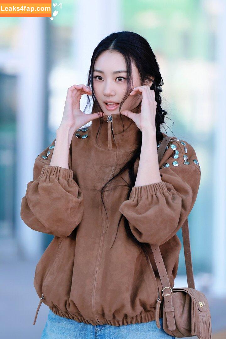 Gawon / Lee Ga-won / MEOVV_GAWON / gawon_moevv / https: / 이가원 MEOVV leaked photo photo #0038