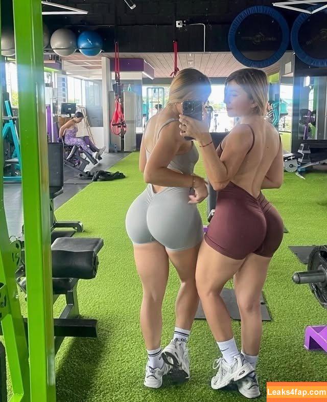 Gemelas Villada / anitavilladagomez_ / vivigomez22_ leaked photo photo #0008