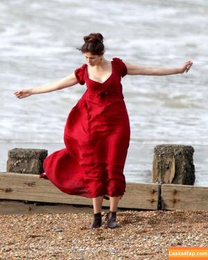 Gemma Arterton photo #0026
