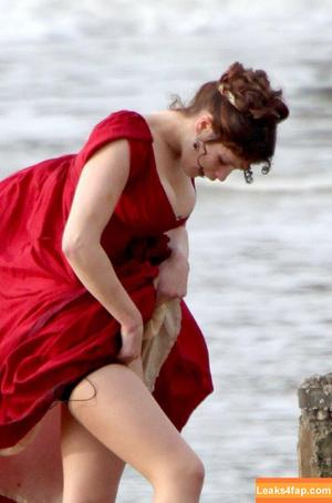 Gemma Arterton photo #0030