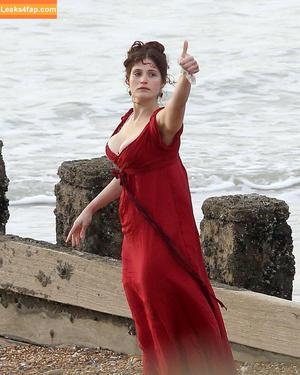 Gemma Arterton photo #0032