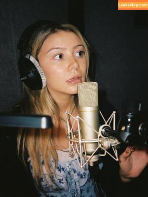 Genevieve Hannelius photo #0335
