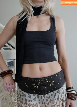 Georgia Toffolo photo #0513