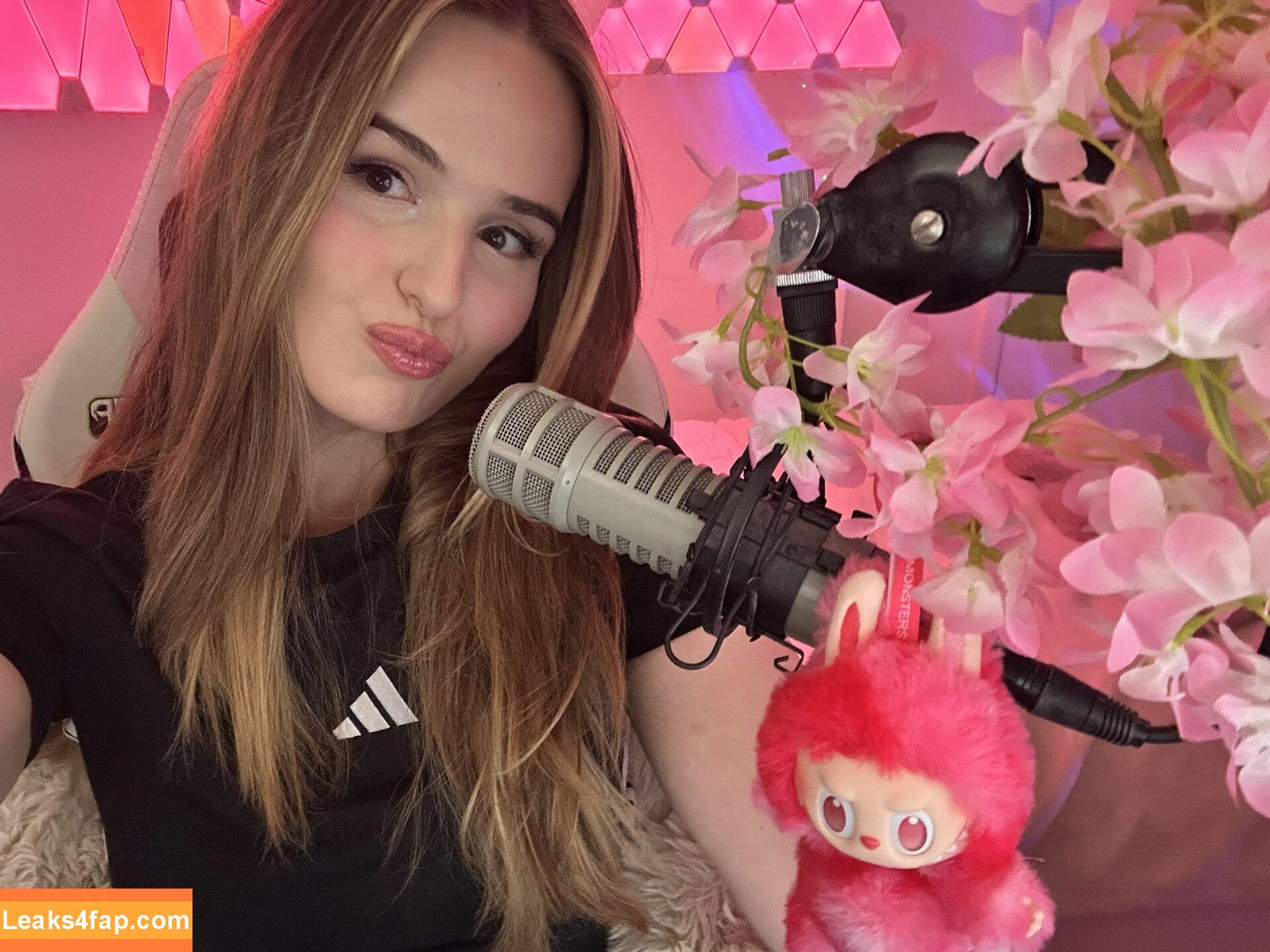 GeorgiaTwitch / Georgia / Mod Light / georgia_c / georgiahassarati leaked photo photo #0036
