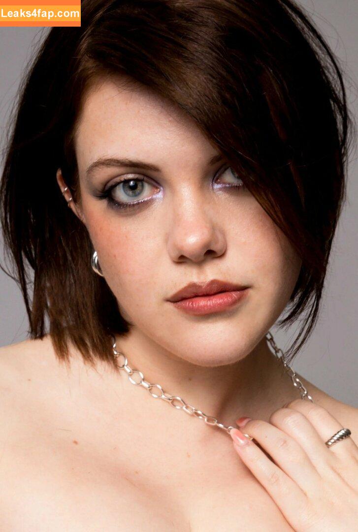 Georgie Henley /  leaked photo photo #0015