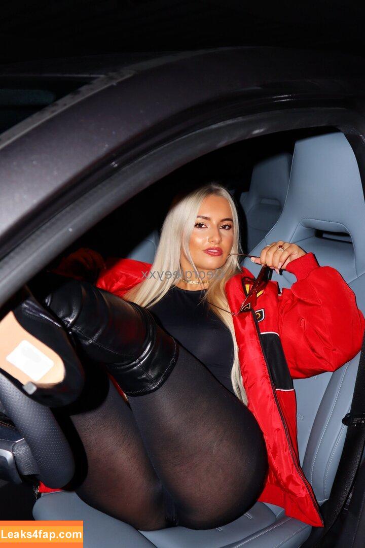 georgieeyxxfree / georgieeyxx leaked photo photo #0013