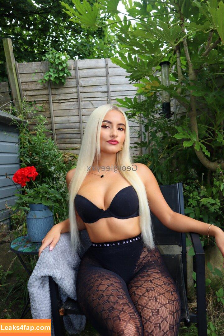 georgieeyxxfree / georgieeyxx leaked photo photo #0014