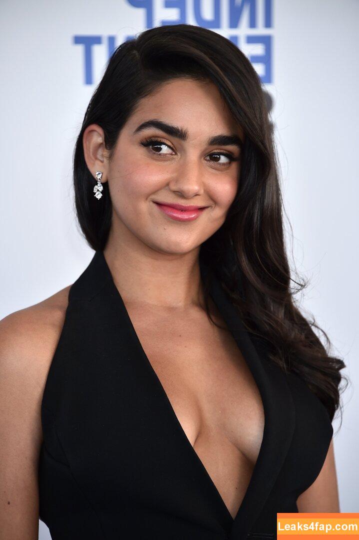 Geraldine Viswanathan / yoyogeraldine слитое фото фото #0138