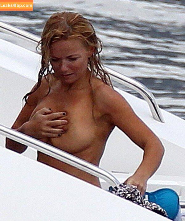 Geri Halliwell / GeriHalliwell / therealgerihalliwell leaked photo photo #0193