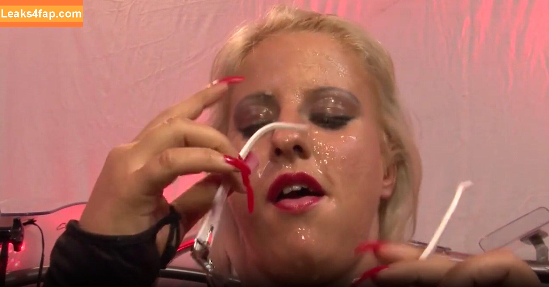German Gangbang / Bukkake Produktions leaked photo photo #0046