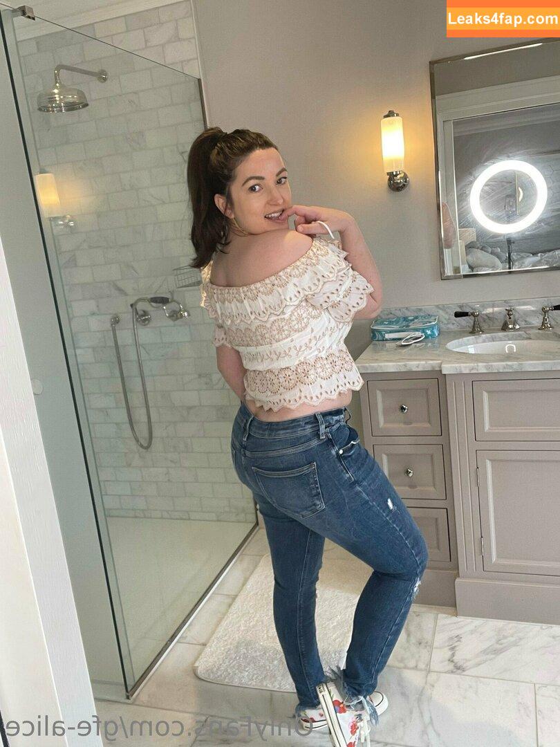 gfe-alice / aliceabdelaziz / morealice leaked photo photo #0735
