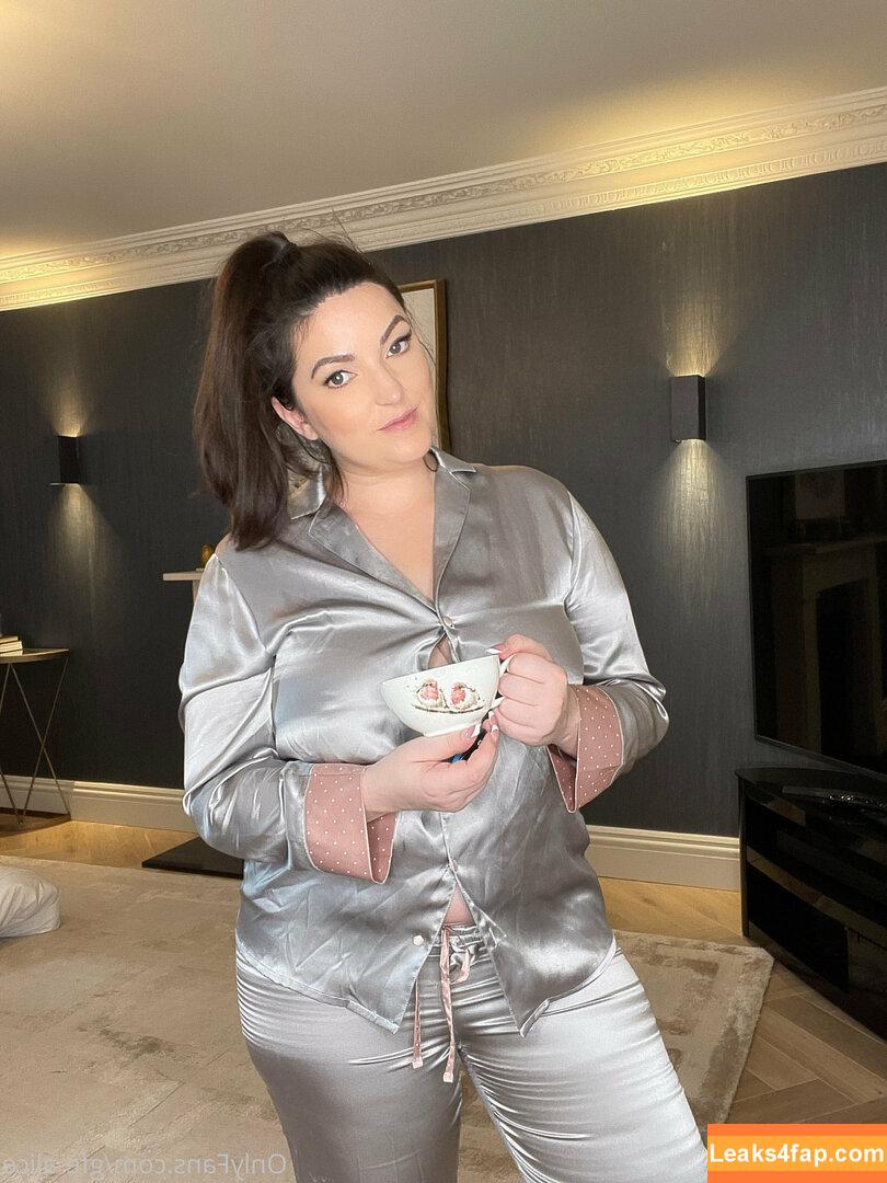gfe-alice / aliceabdelaziz / morealice leaked photo photo #0745