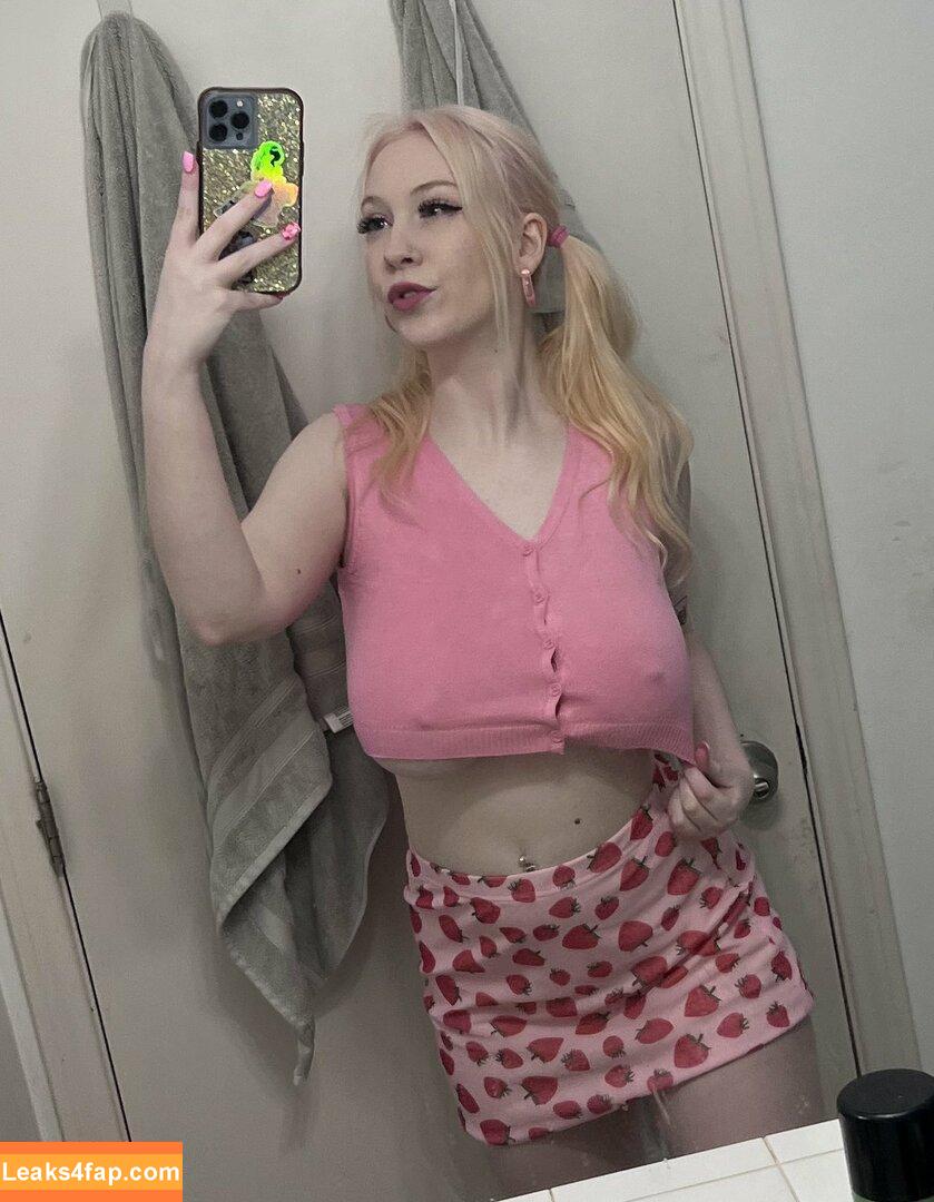 GGummii / ggummiicandii / ghouliasgirlfriend leaked photo photo #0040