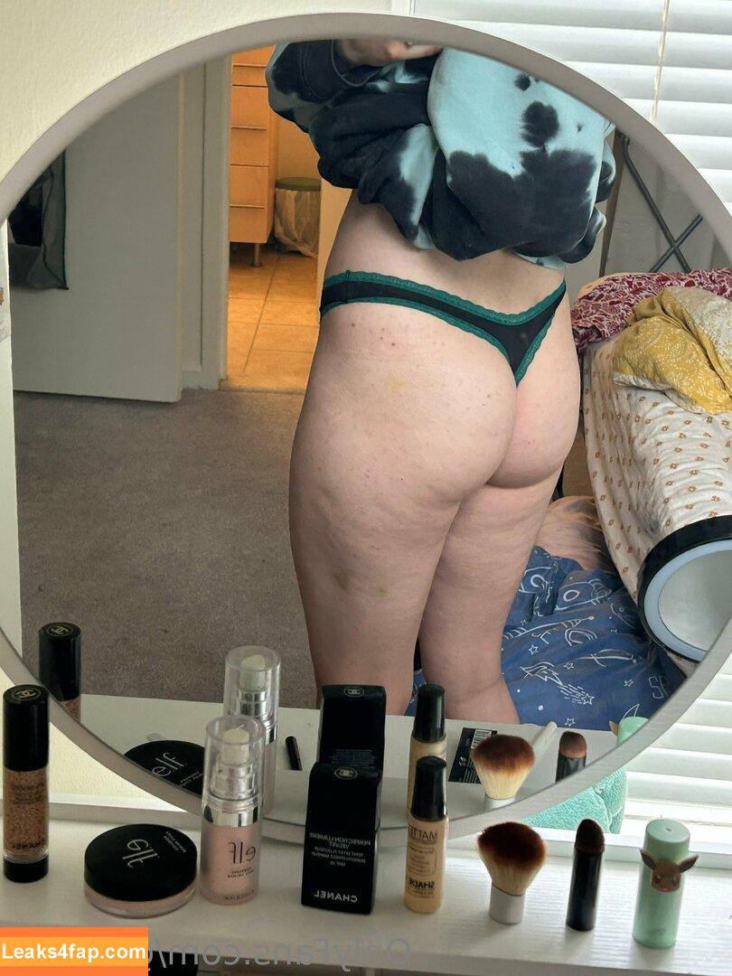ggx0x0x / gigiwhitetara leaked photo photo #0030