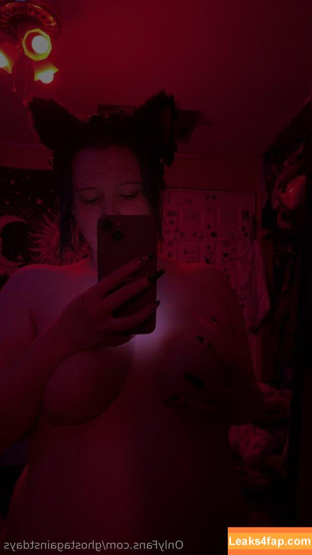 ghostagainstdays /  leaked photo photo #0001
