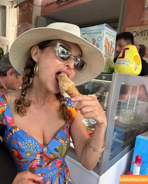 Giada De Laurentiis photo #0147