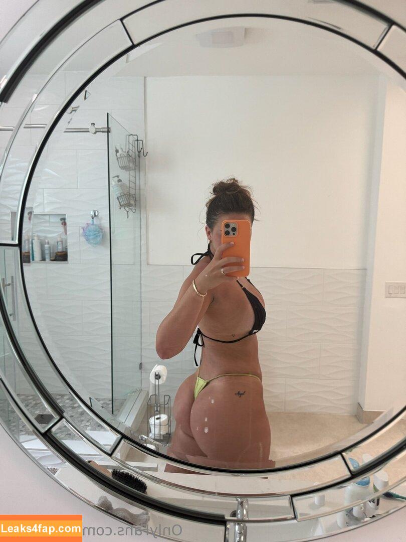 giagattina / gia.la.gattina.and.tiger.lilly leaked photo photo #0030