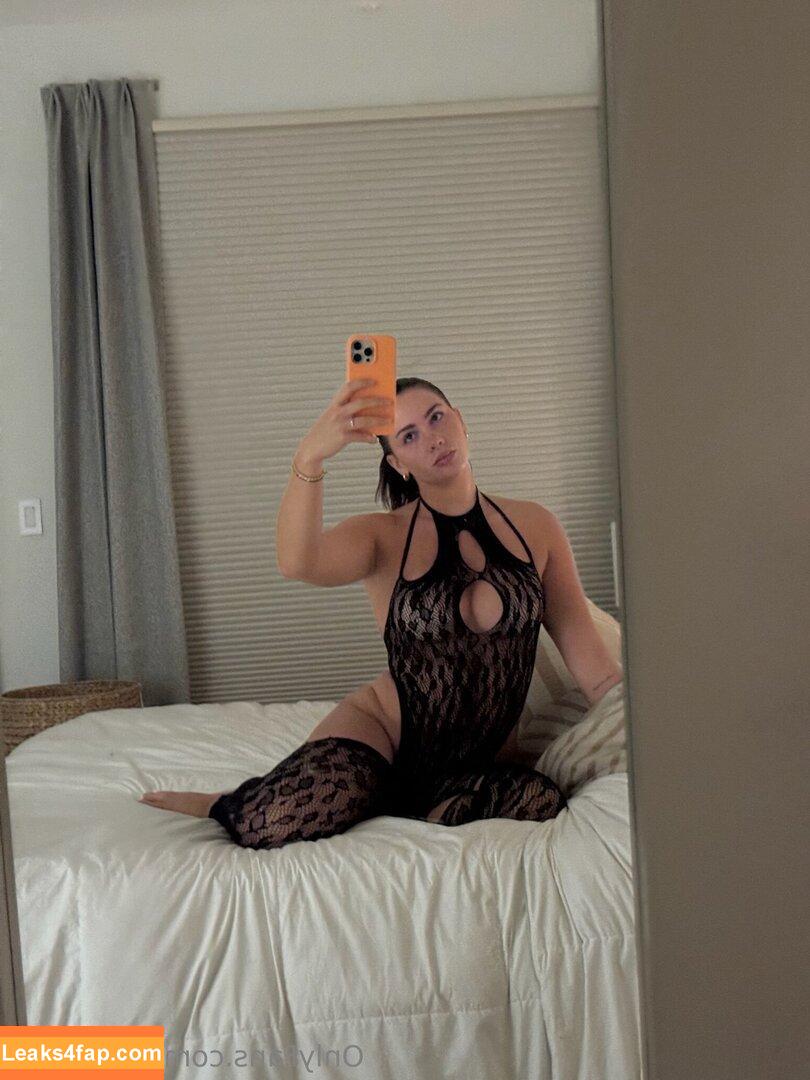 giagattina / gia.la.gattina.and.tiger.lilly leaked photo photo #0033