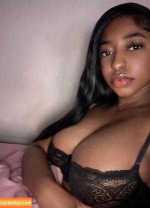 Gianahmuse photo #0005