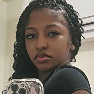 Gianahmuse photo #0008