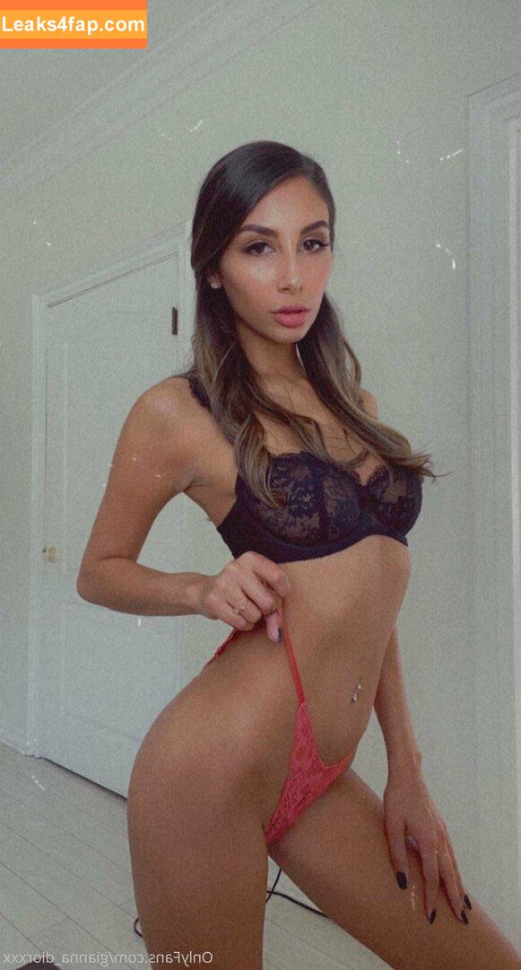 gianna_diorxxx /  leaked photo photo #0024